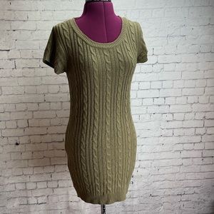 Forever 21 brown cable knit dress size medium